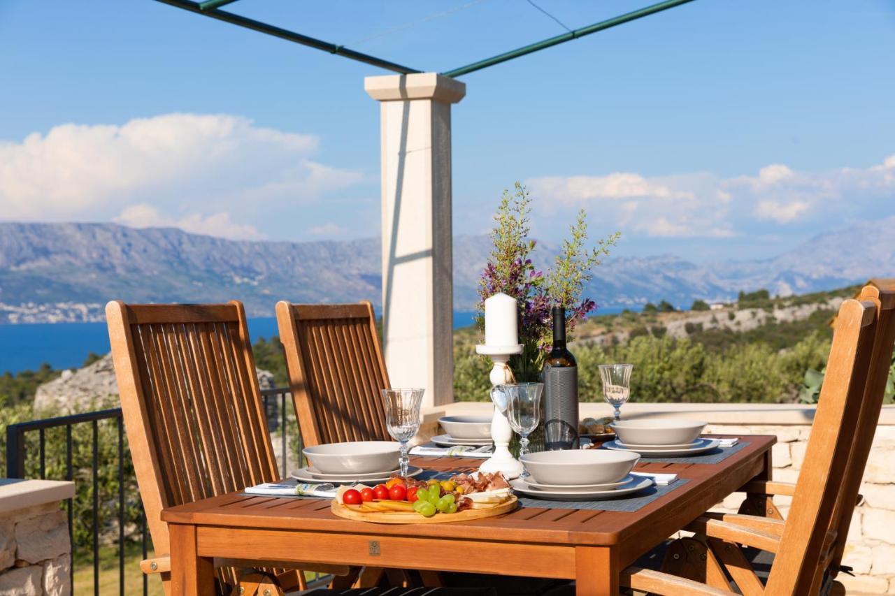 Marina Holiday Home Postira Bagian luar foto